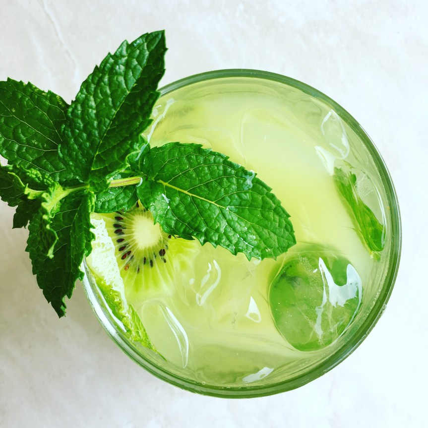 Summer Cocktails:  Kiwi Cardamon&nbsp;Mojito